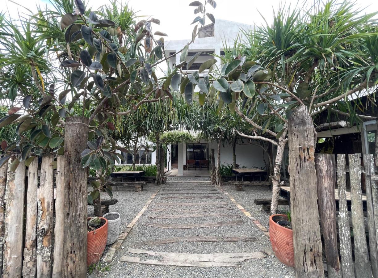 Akkaw Baler Hometel Exterior foto